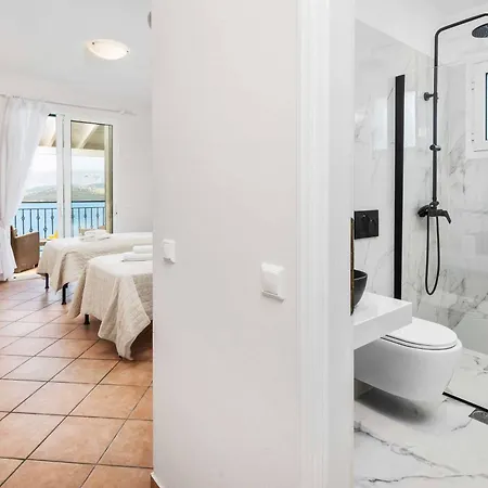 Elia * Agios Stefanos Kassiopi